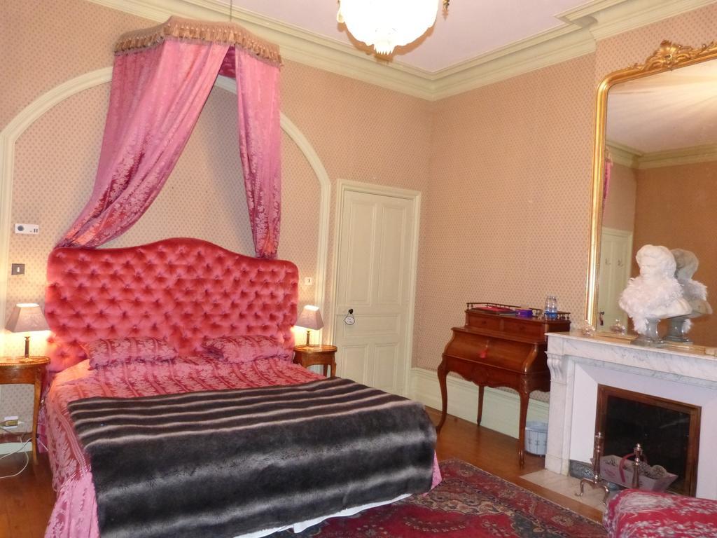 Chateau D'Urbilhac ลามาสต์ ภายนอก รูปภาพ